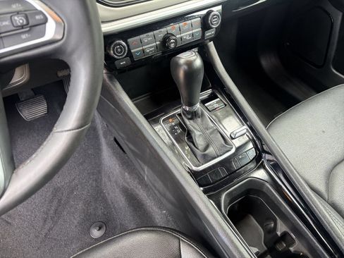 Used 2025 Jeep Compass Limited AWD/4WD image 42
