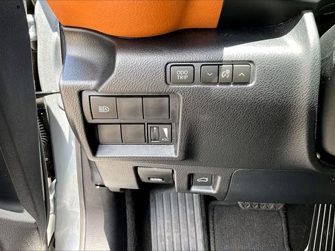 Used 2025 Lexus IS 350 F Sport w/ Accessory Package RWD image 34