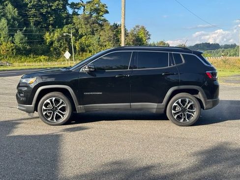 Used 2022 Jeep Compass Limited AWD/4WD image 4