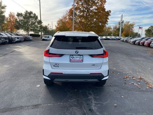 Used 2023 BMW X1 xDrive28i image 5