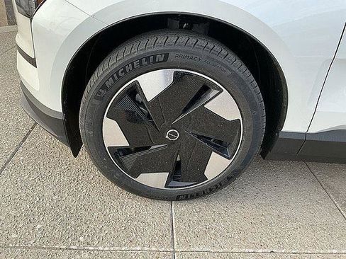 New 2026 Volvo EX30 Plus w/ Climate Package AWD/4WD image 12