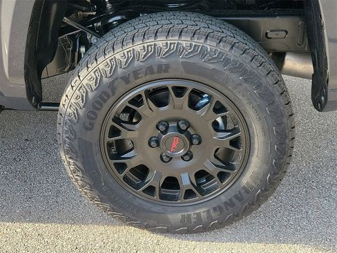 New 2026 Toyota Tacoma SR5 image 5