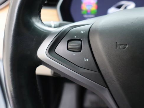 Used 2019 Tesla Model X Long Range image 23