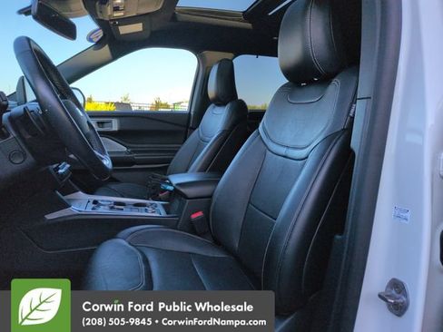 Used 2020 Ford Explorer ST w/ Premium Technology Package AWD/4WD image 23