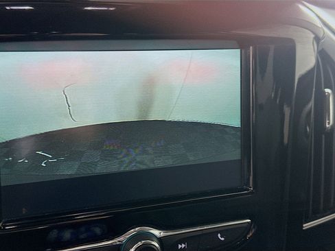 Used 2019 Chevrolet Traverse LT w/ LPO, Floor Liner Package image 22