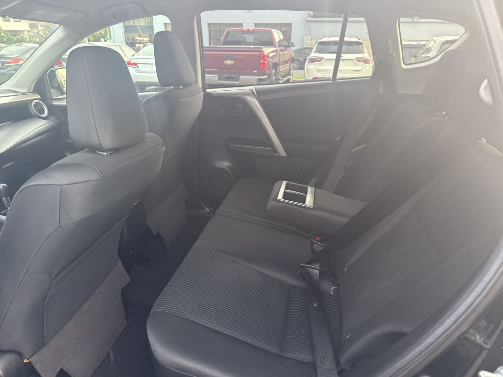 Used 2018 Toyota RAV4 LE w/ All Weather Liner Package AWD/4WD image 16