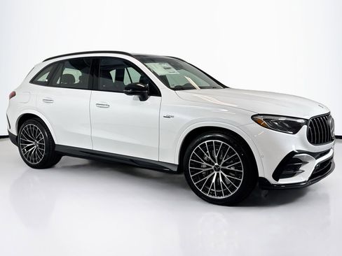 New 2026 Mercedes-Benz GLC 43 AMG 4MATIC image 3