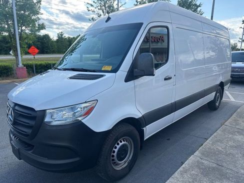 Used 2021 Mercedes-Benz Sprinter 2500 w/ Driver Convenience Package image 3