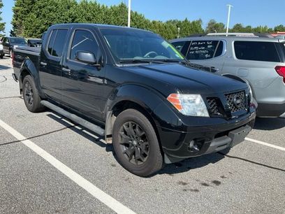 Used 2020 Nissan Frontier SV w/ Midnight Edition Floor Mats