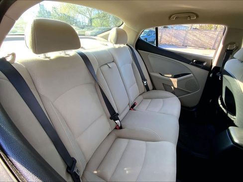 Used 2014 Kia Optima LX image 18