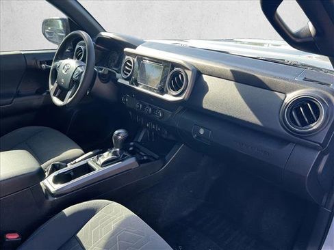 Certified 2019 Toyota Tacoma TRD Sport image 20