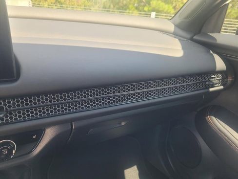 New 2026 Honda HR-V Sport image 12