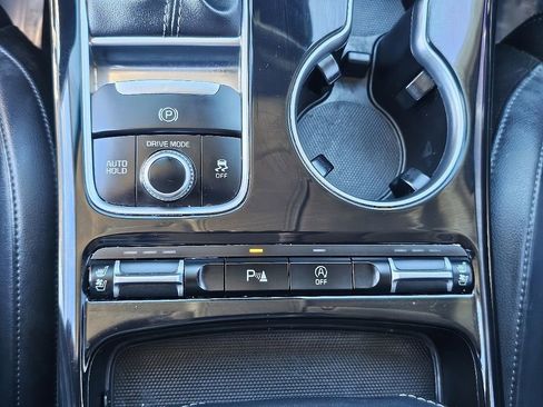 Used 2019 Kia Stinger Premium image 30