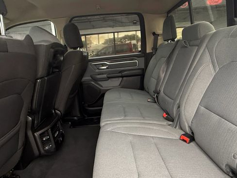 Used 2019 RAM 1500 Big Horn AWD/4WD image 25