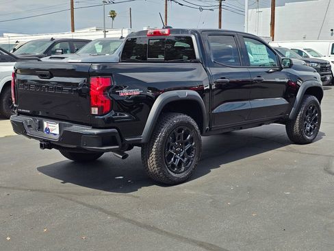New 2026 Chevrolet Colorado Trail Boss AWD/4WD image 6