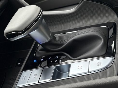 New 2026 Hyundai Elantra Sport FWD image 27