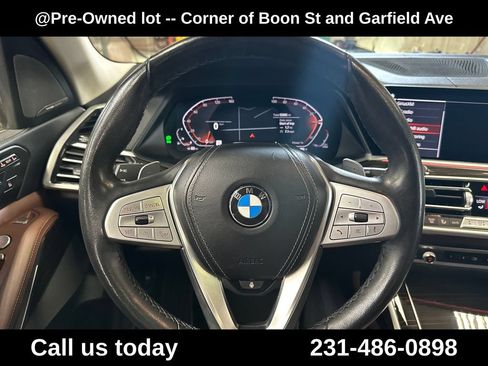 Used 2021 BMW X7 xDrive40i w/ Premium Package AWD/4WD image 20