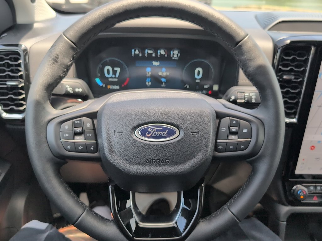 New 2026 Ford Ranger Lariat w/ Black Appearance Package AWD/4WD image 14