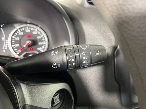 Used 2016 Jeep Renegade Sport w/ Power & Air Group AWD/4WD image 23