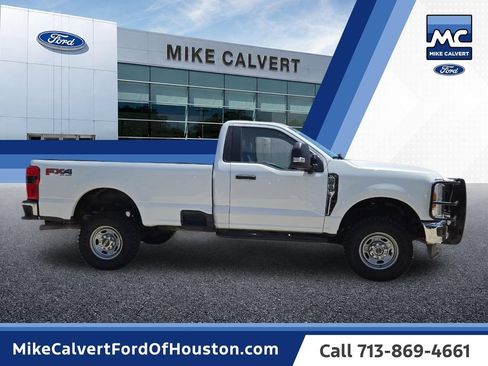 Used 2023 Ford F250 XL w/ 360-Degree Camera Package AWD/4WD image 6