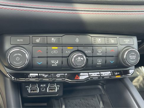 New 2026 Dodge Durango GT image 15