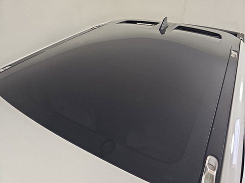 Used 2023 Rivian R1T Adventure image 13