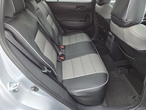 Used 2022 Toyota Corolla Cross LE AWD/4WD image 18