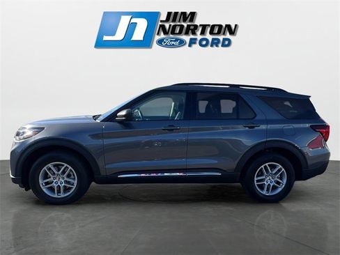 New 2025 Ford Explorer Active w/ Active Comfort Package image 6
