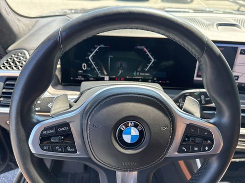 Used 2024 BMW X7 xDrive40i w/ Executive Package AWD/4WD image 34