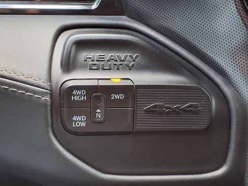 Used 2022 RAM 3500 Limited image 12