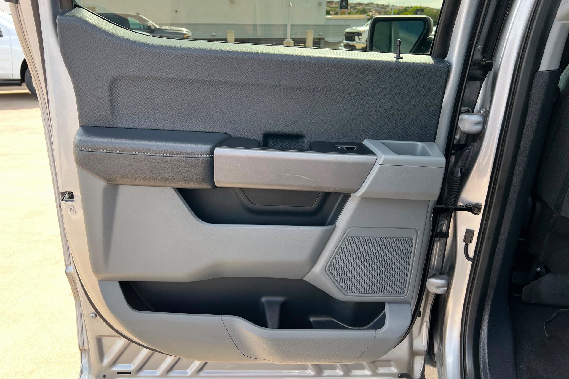 Used 2023 Ford F150 XLT AWD/4WD image 18
