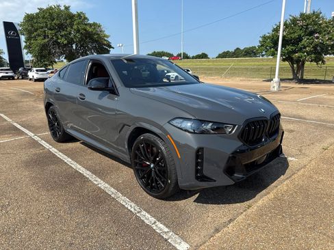 Used 2026 BMW X6 M60i AWD/4WD image 3