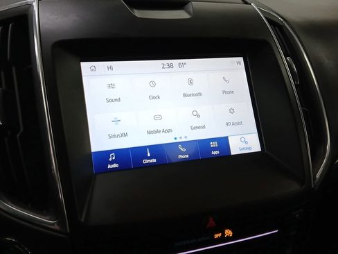 Used 2019 Ford Edge Titanium w/ Cold Weather Package image 13