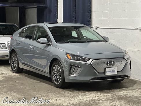 Used 2020 Hyundai Ioniq Limited FWD image 1