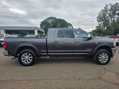 Used 2020 RAM 3500 Limited AWD/4WD image 9