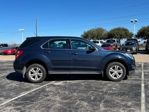 Used 2016 Chevrolet Equinox LS image 4