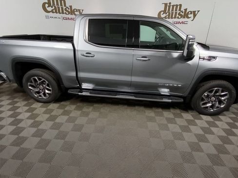 Used 2026 GMC Sierra 1500 SLT w/ SLT Premium Package AWD/4WD image 9