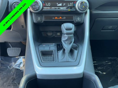 Used 2024 Toyota RAV4 XLE image 27
