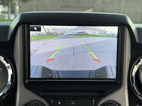 Used 2014 Ford F250 Platinum w/ Snow Plow Prep Package image 30