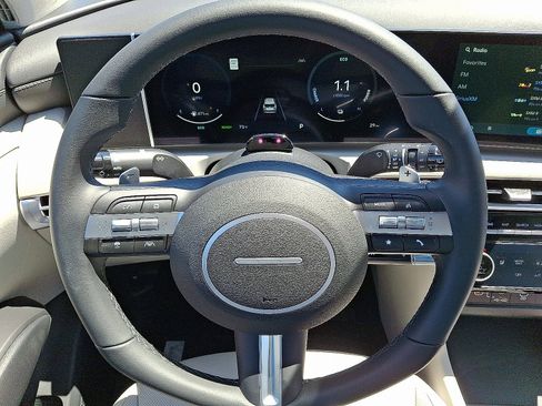 Certified 2025 Hyundai Tucson SEL image 16