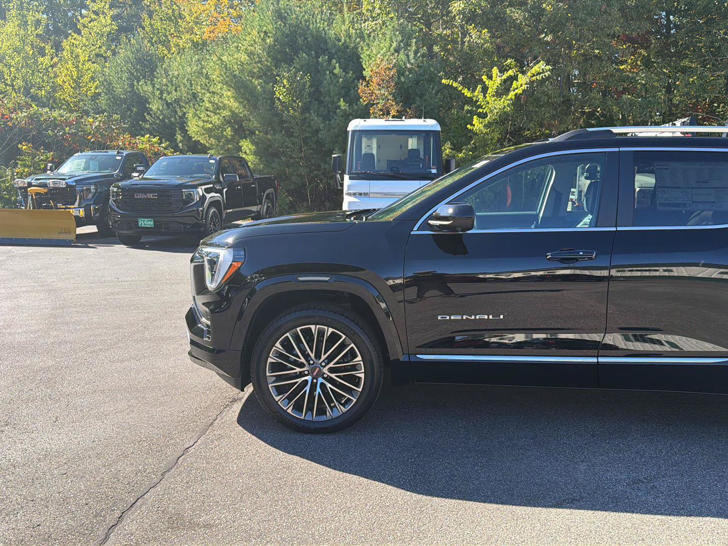 New 2027 GMC Terrain Denali w/ LPO, Floor Liner Package AWD/4WD image 20
