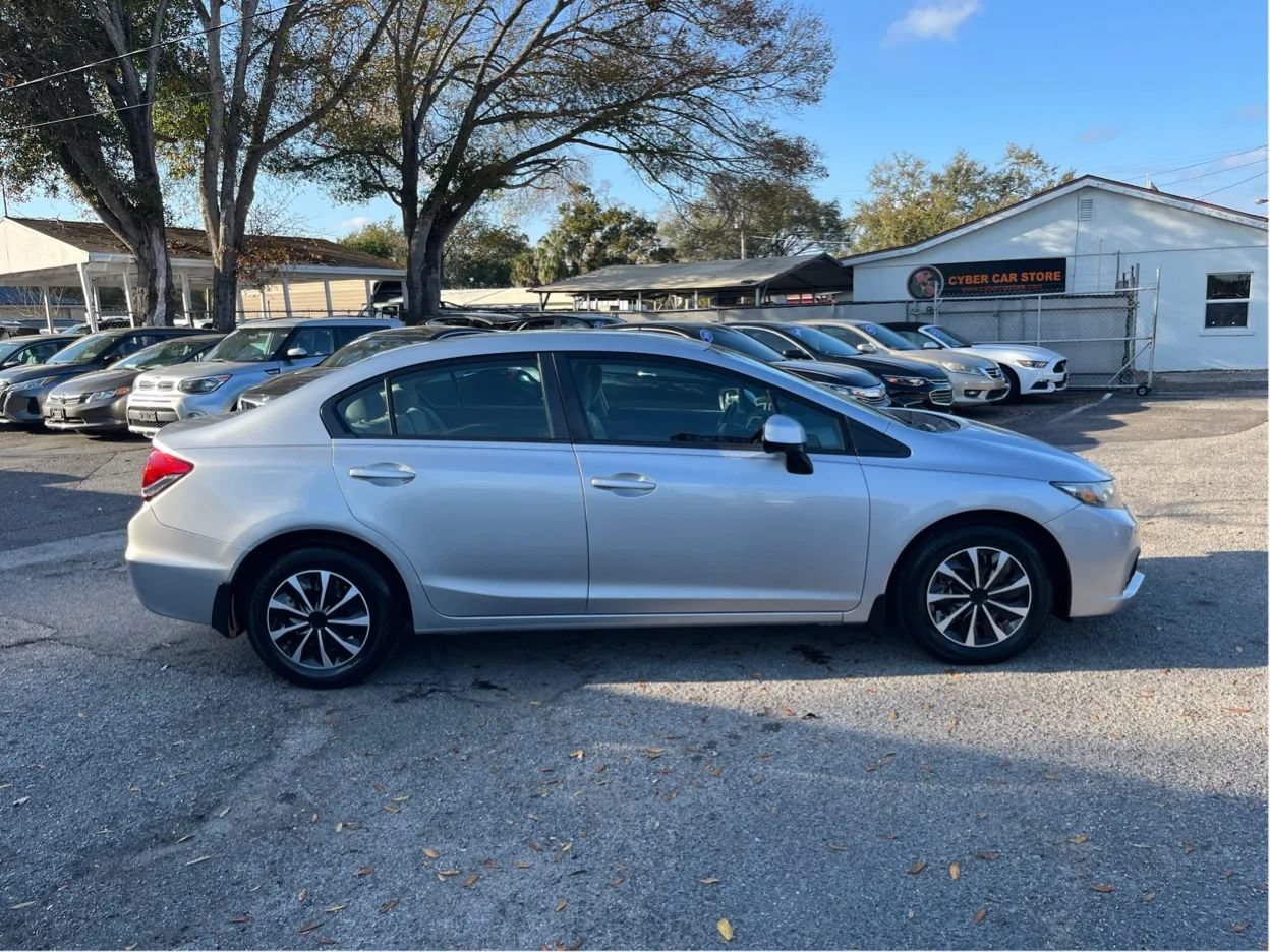Used 2013 Honda Civic LX image 4