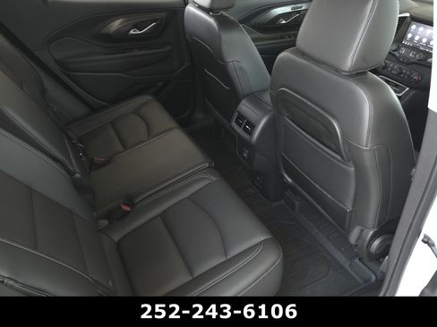 Used 2024 GMC Terrain SLT w/ Infotainment Package II AWD/4WD image 36
