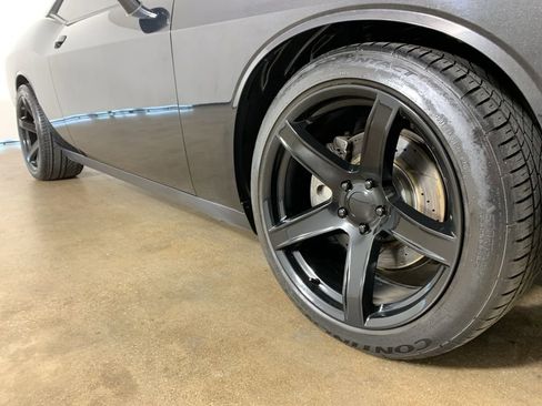 Used 2015 Dodge Challenger R/T Plus RWD image 6