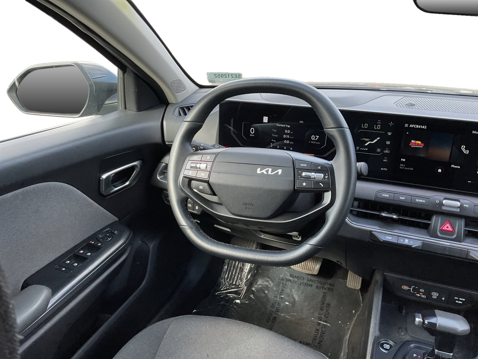 Used 2025 Kia K4 EX FWD image 11