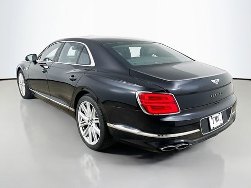 Used 2024 Bentley Flying Spur V8 AWD/4WD image 7