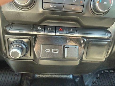 Used 2021 Chevrolet Silverado 2500 W/T w/ WT Convenience Package AWD/4WD image 23