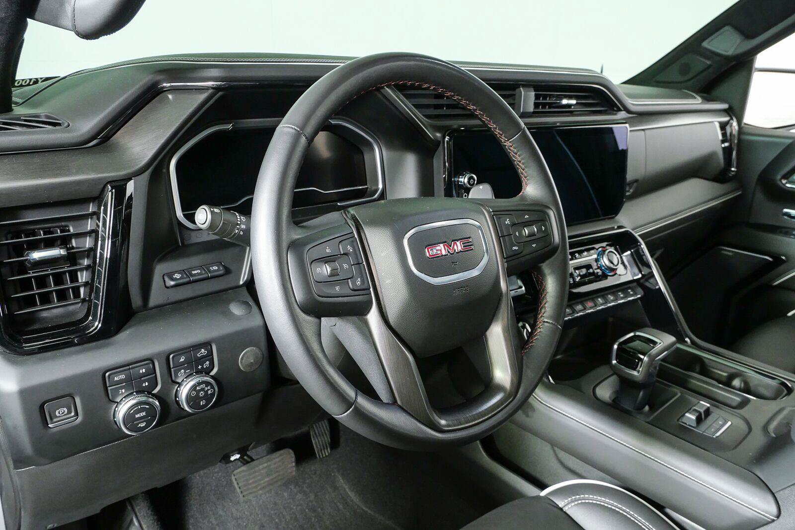 Used 2022 GMC Sierra 1500 AT4X AWD/4WD image 4