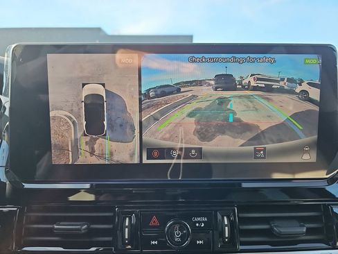 New 2026 Nissan Pathfinder SL w/ SL Premium Package AWD/4WD image 27