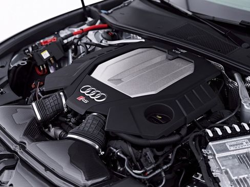 Used 2025 Audi RS 6 performance AWD/4WD image 37